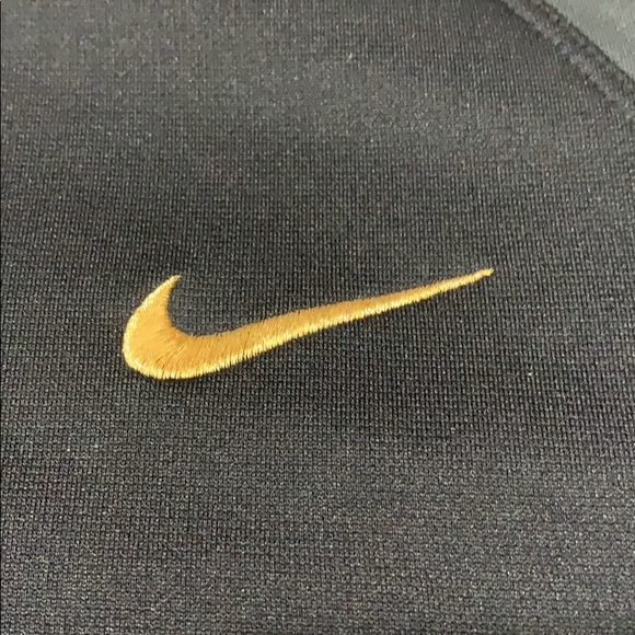 Nike Therma-Fit Hoodie EUC - Picture 5 of 8